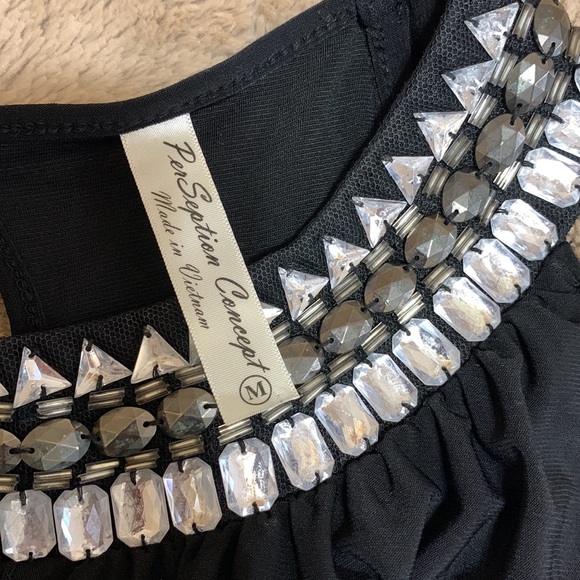 Women top - Picture 3 of 4